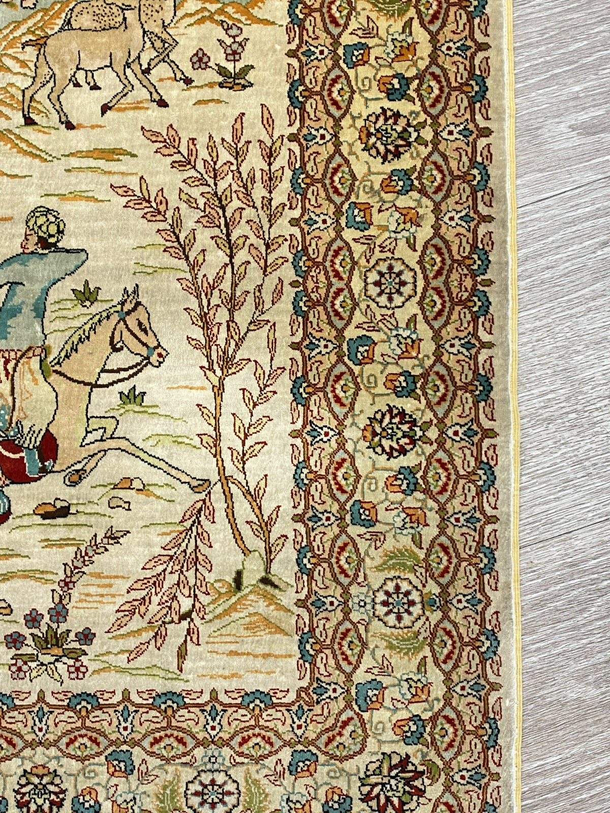 Figürlicher Hereke Teppich Seideteppich Seide 1.000.000 Knoten 124x95cm