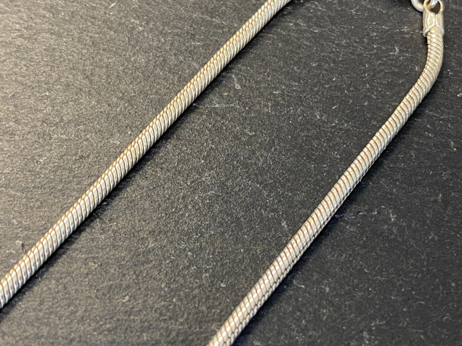 Halskette Kette Schlangenkette Sterling Silber 925 45,1cm mit Kreuz Anhänger