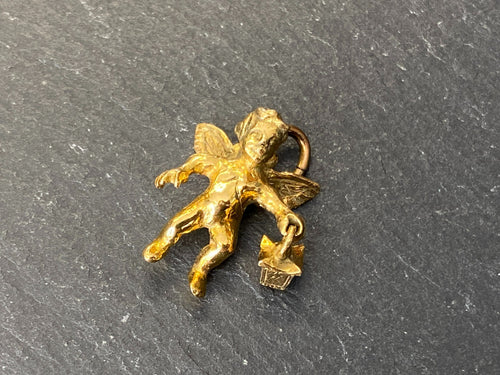 ANHÄNGER PUTTI MIT LATERNE METALL VERGOLDET