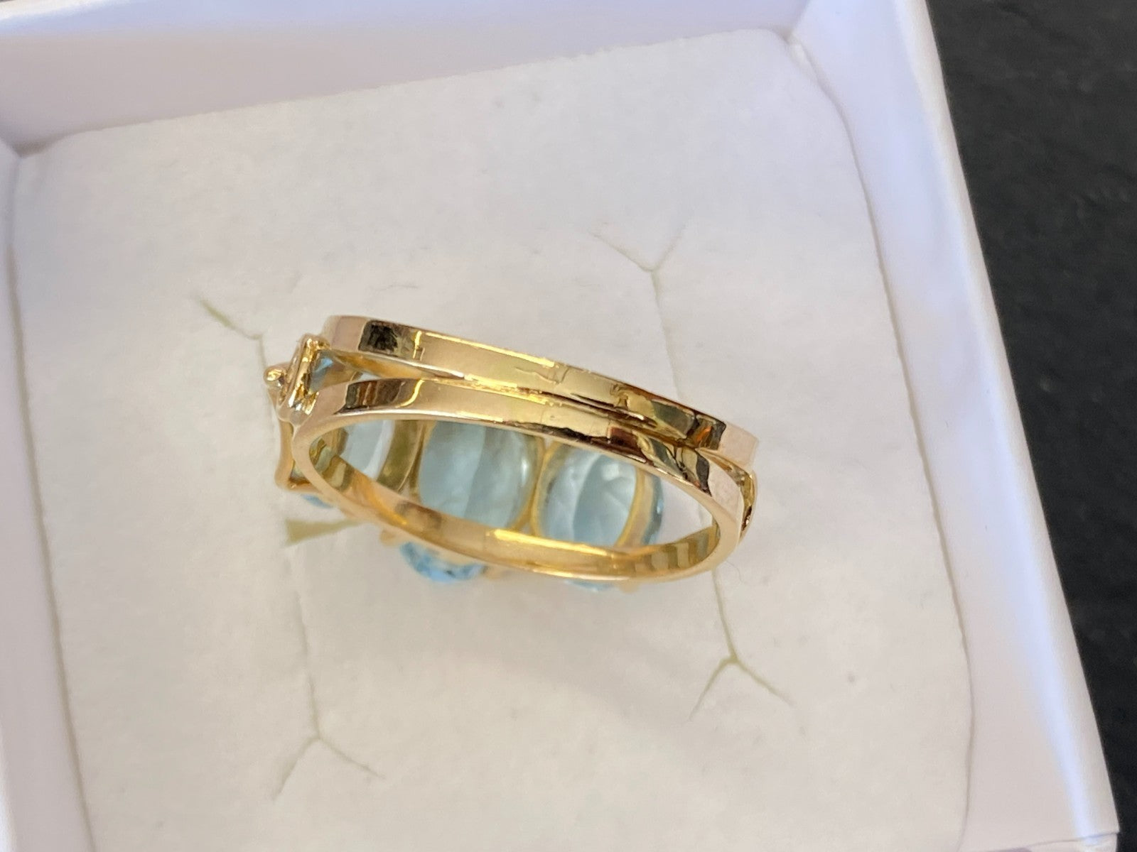 Eleganter Ring Gelbgold Gold 750 18K Aquamarin 3.36ct Grösse 56,5 5,19g