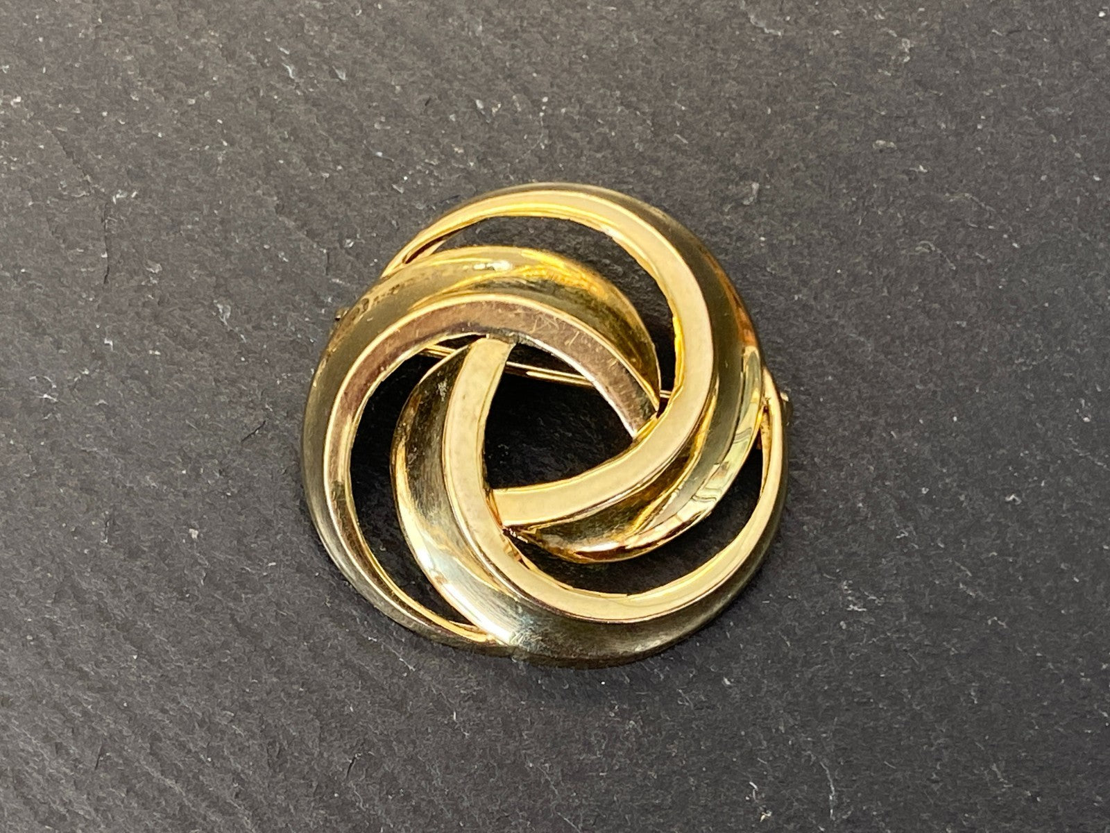 VINTAGE BROSCHE GELBGOLD GOLD 333 4,04g
