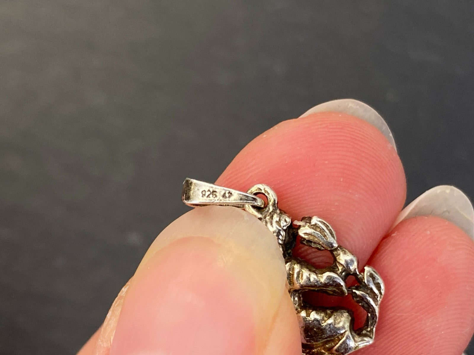 Vintage Anhänger Sterling Silber 925 Mädchen mit Blume