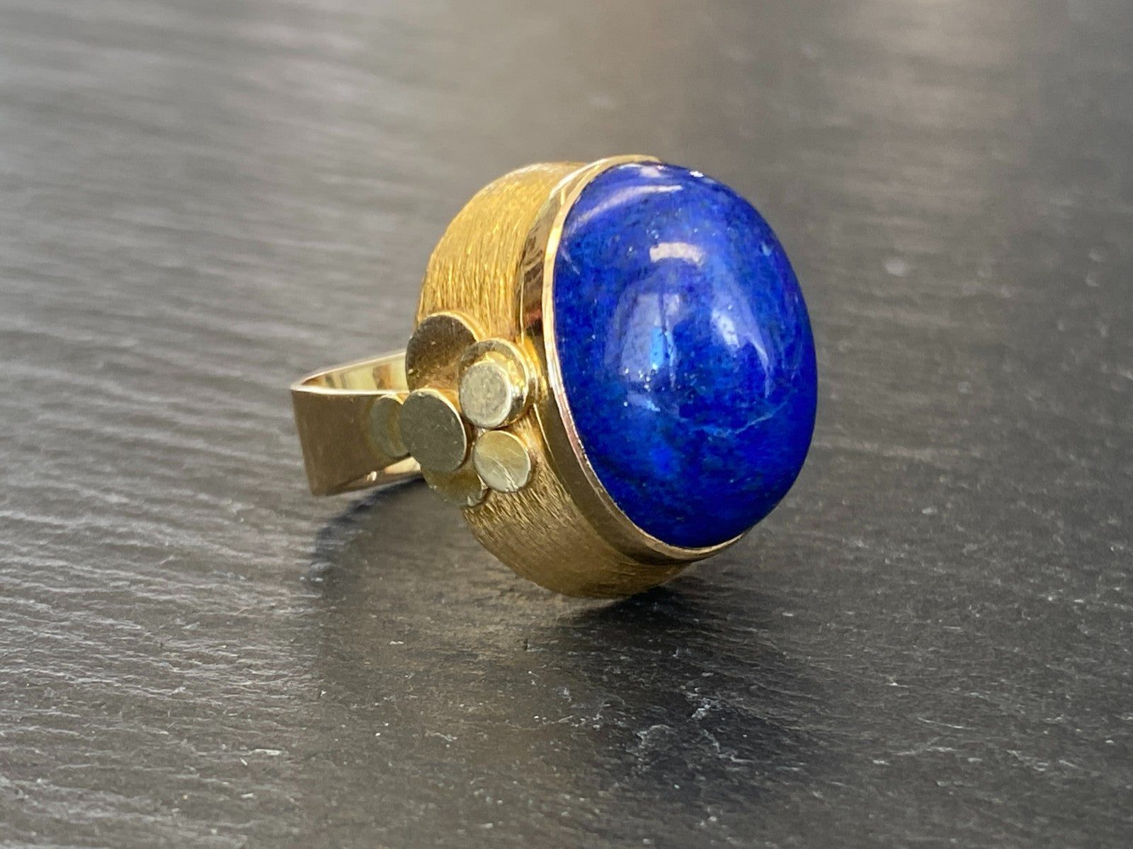 Vintage Ring Gold 585 mit Grossem Lapislazuli Grösse 53 10,84g Statement Ring