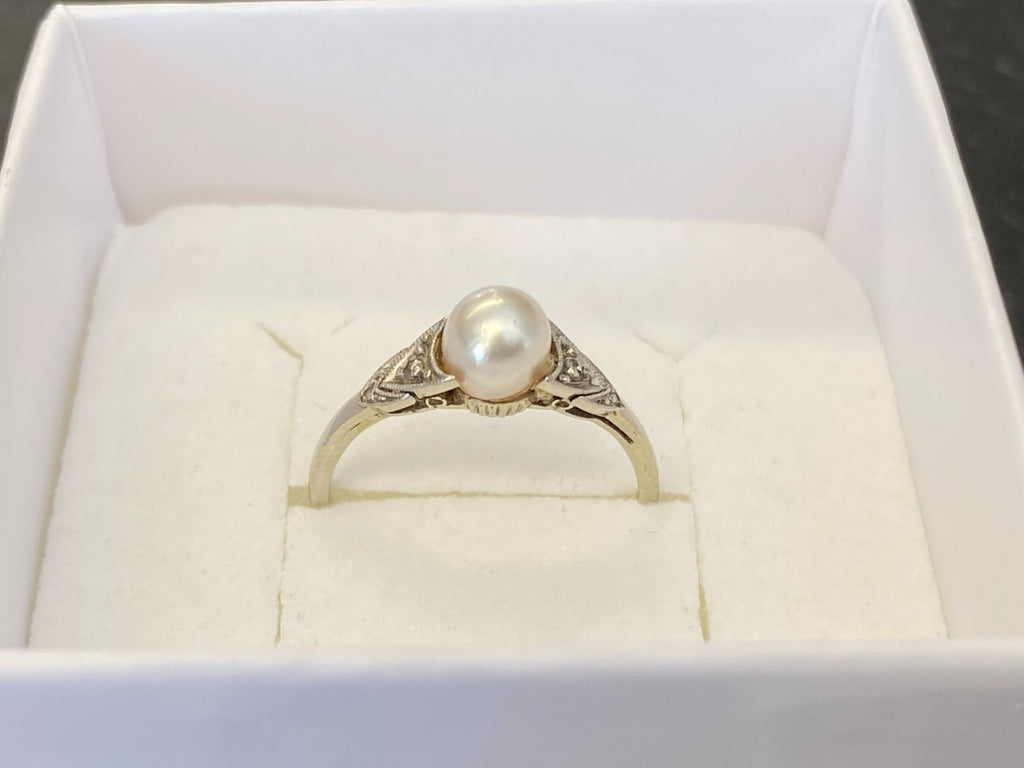 Filigraner Perlenring Ring Weissgold 750 18K Perle Grösse 48,5 1,72g