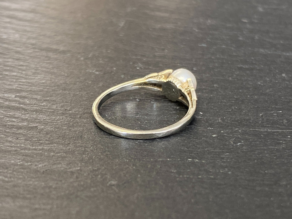 Filigraner Perlenring Ring Weissgold 750 18K Perle Grösse 48,5 1,72g