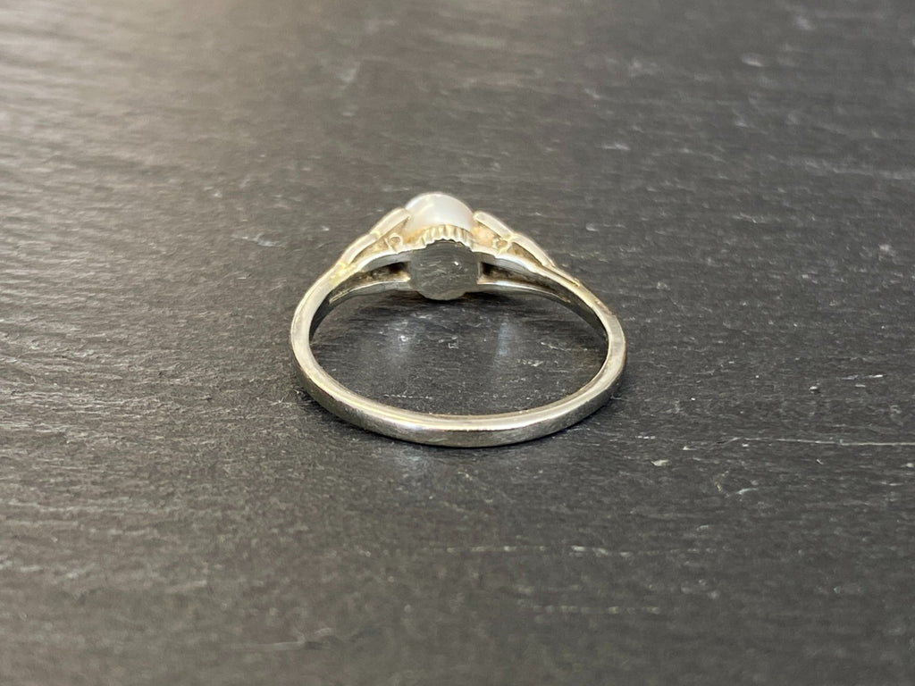 Filigraner Perlenring Ring Weissgold 750 18K Perle Grösse 48,5 1,72g
