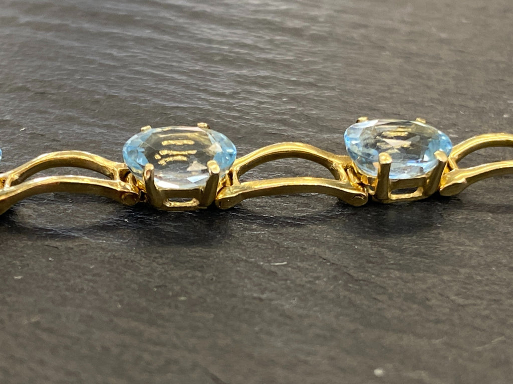 Elegantes Armband Gelbgold Gold 750 18K Aquamarine 10,21ct 18,8cm 13,3g