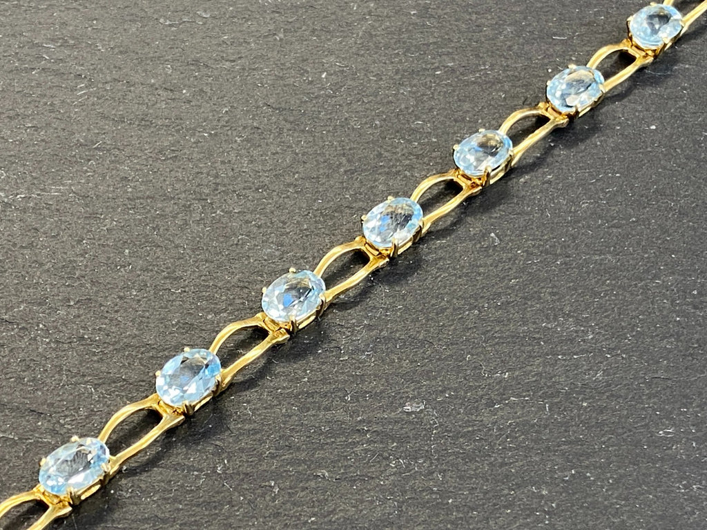 Elegantes Armband Gelbgold Gold 750 18K Aquamarine 10,21ct 18,8cm 13,3g