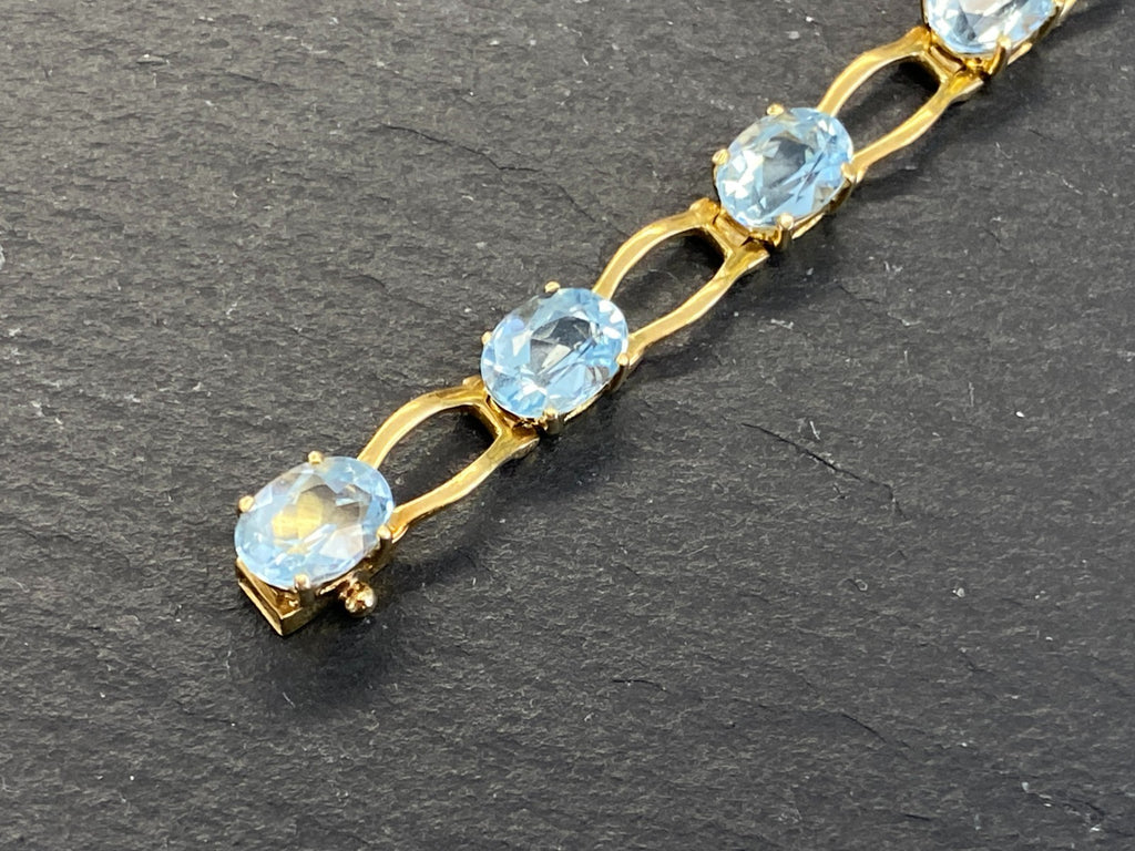 Elegantes Armband Gelbgold Gold 750 18K Aquamarine 10,21ct 18,8cm 13,3g
