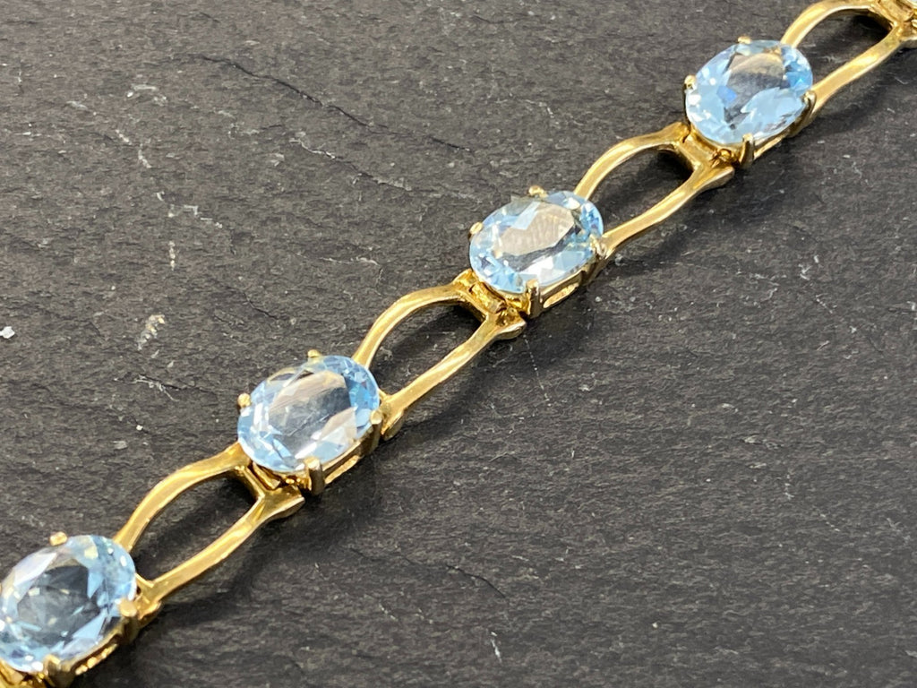 Elegantes Armband Gelbgold Gold 750 18K Aquamarine 10,21ct 18,8cm 13,3g