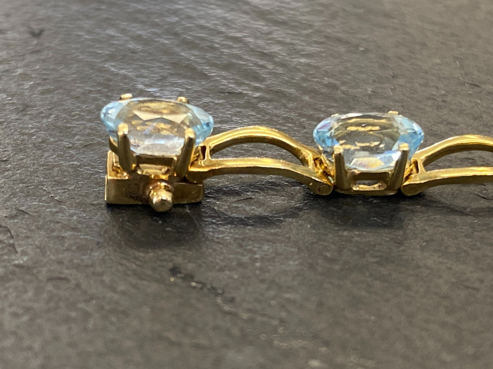 Elegantes Armband Gelbgold Gold 750 18K Aquamarine 10,21ct 18,8cm 13,3g