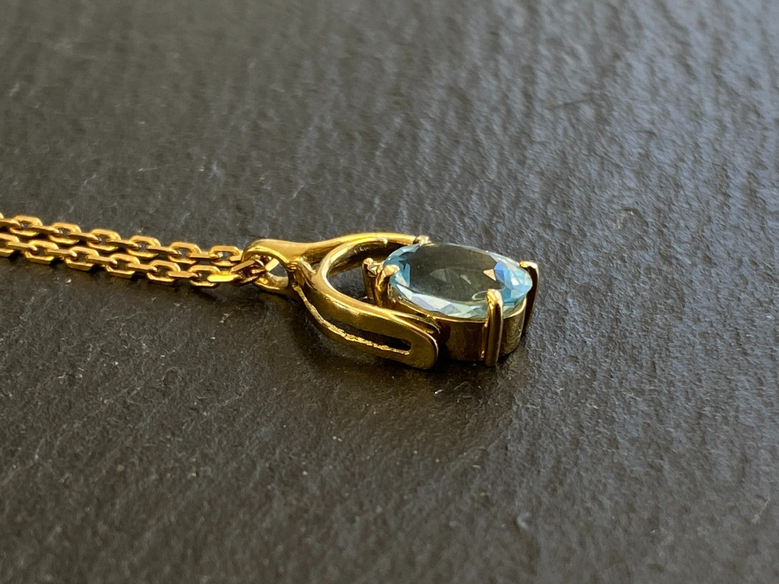 Halskette mit Anhänger Gelbgold Gold 750 18K mit Aquamarin 1,28ct 45,8cm 6,1g
