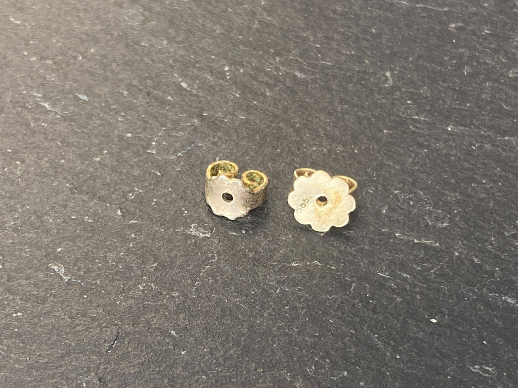 Vintage Ohrstecker aus Gold Gelbgold Koralle 5,22g