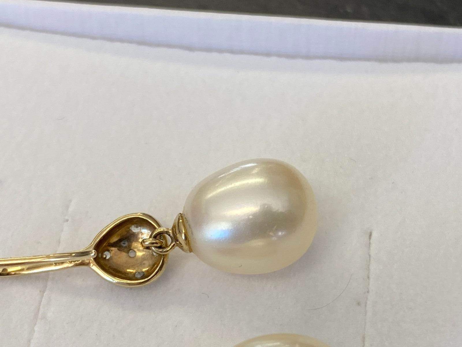 Paar Vintage Ohrringe Perlenohrringe Perle 10,4mm gelb Gold 333