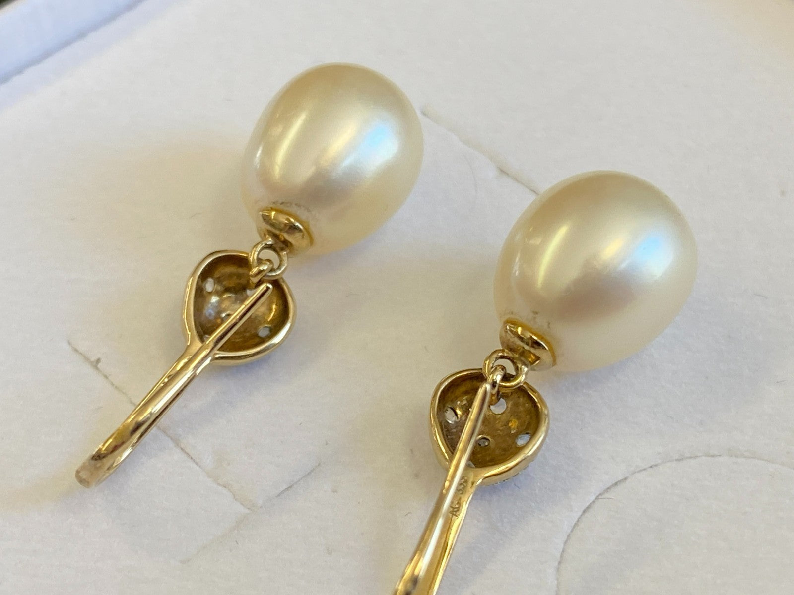 Paar Vintage Ohrringe Perlenohrringe Perle 10,4mm gelb Gold 333