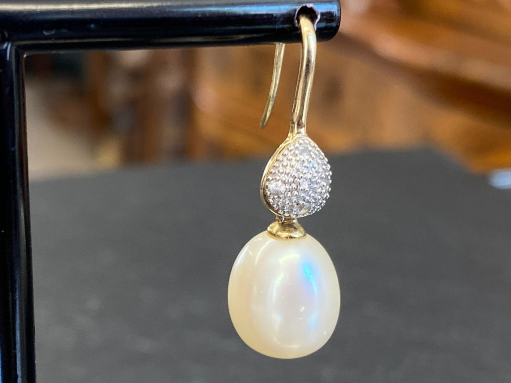 Paar Vintage Ohrringe Perlenohrringe Perle 10,4mm gelb Gold 333