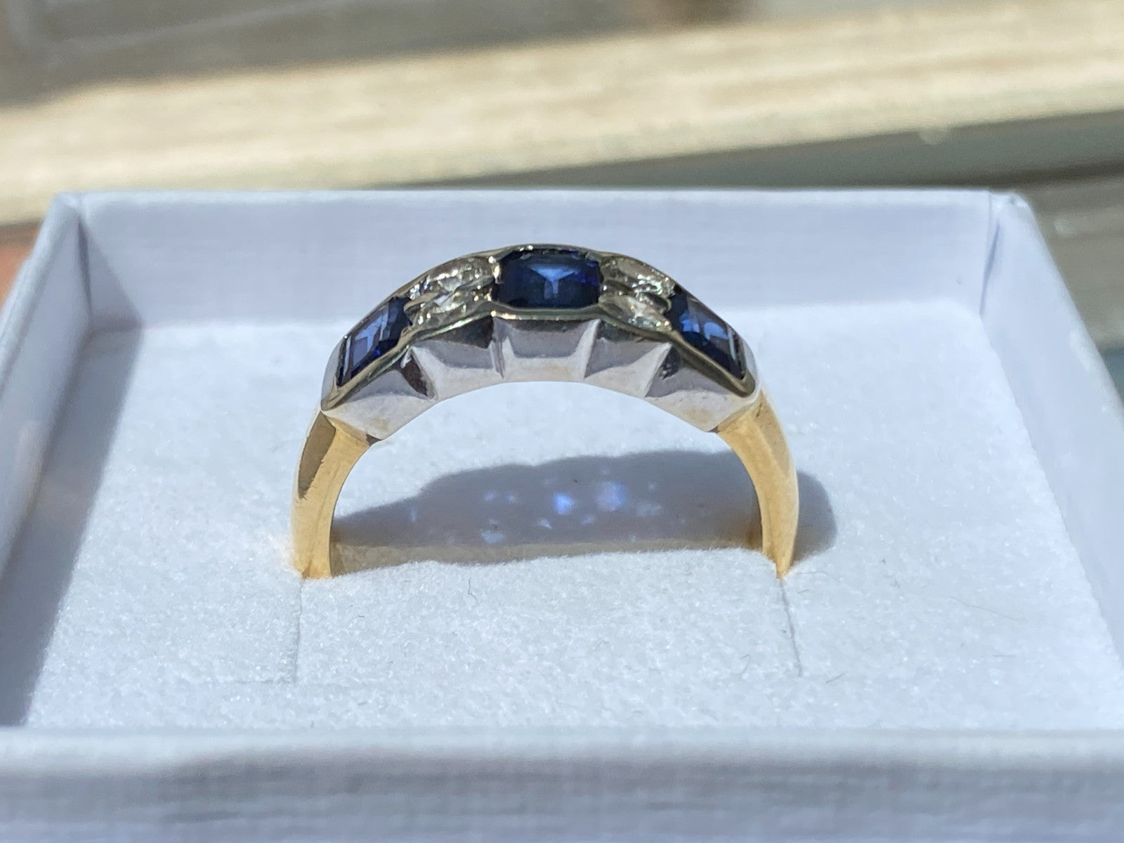Vintage Damenring Ring Gelbgold 18K 750 Saphire Diamanten Gr 54,5