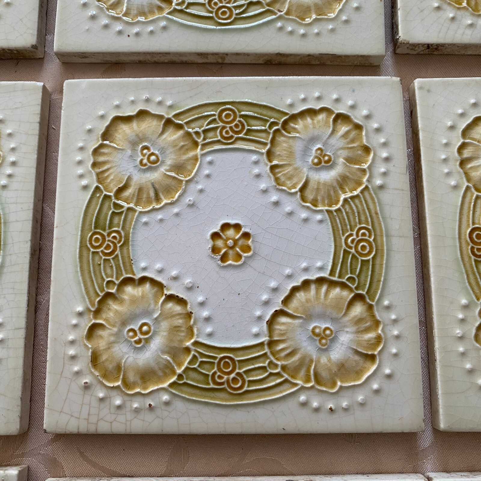 ANTIKE JUGENDSTIL FLIESEN 9 STÜCK SET KACHELN UM 1910 15x15cm AUS KERAMIK – Bild 10