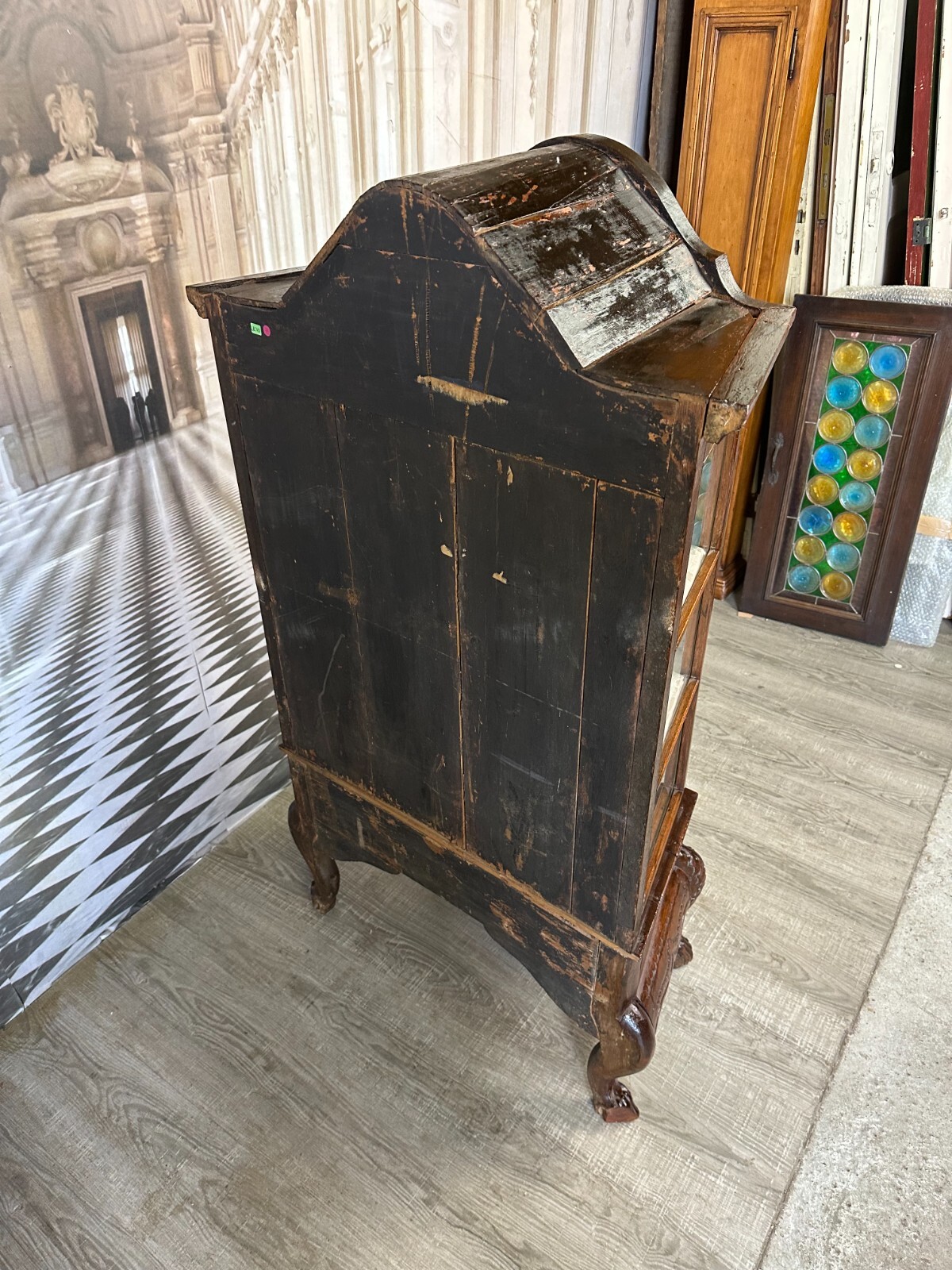 ANTIKE VITRINE UM 1900 MINIATURVITRINE 133cm KOLONIALMÖBEL AUS TEAKHOLZ – Bild 13