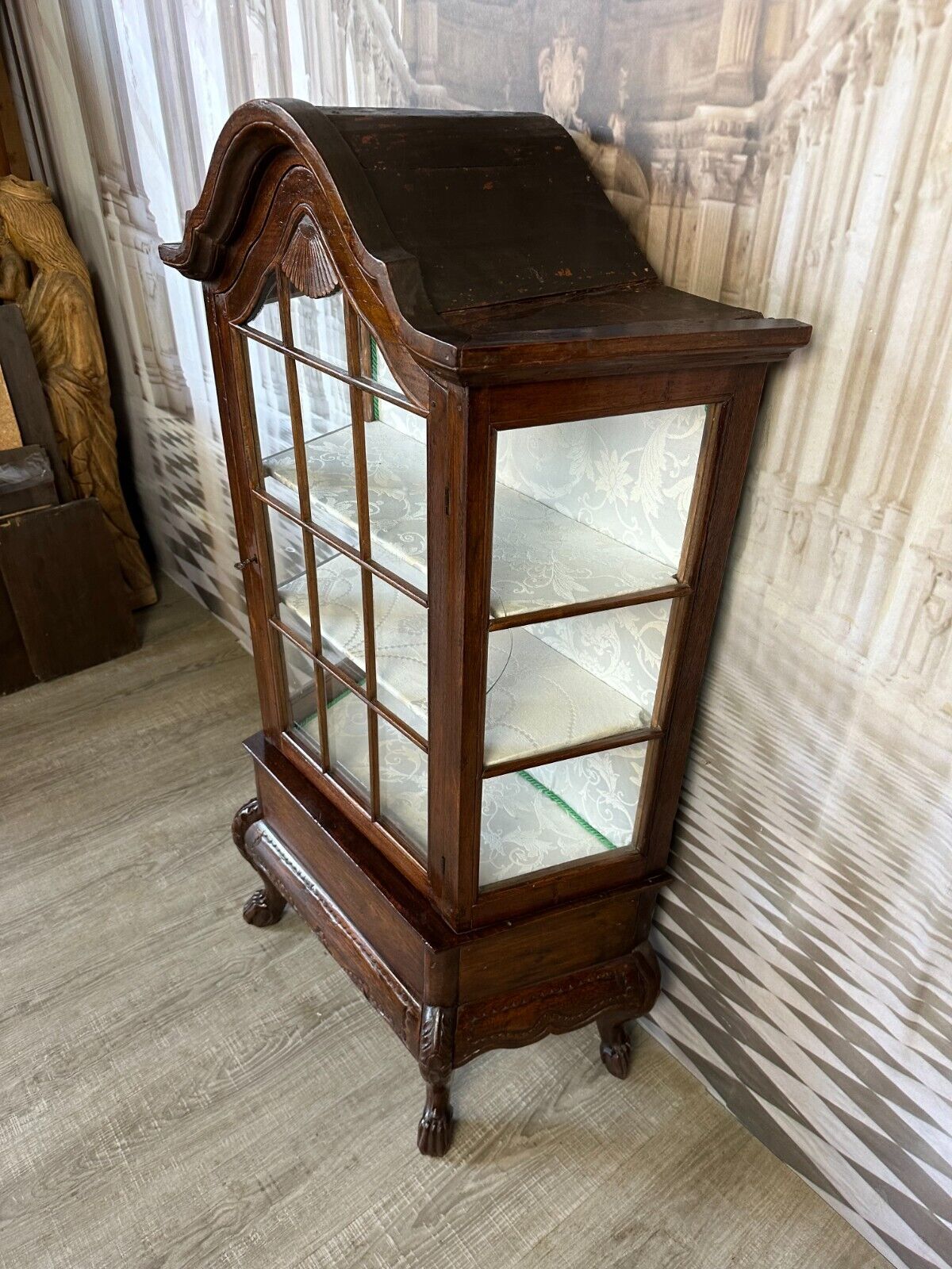 ANTIKE VITRINE UM 1900 MINIATURVITRINE 133cm KOLONIALMÖBEL AUS TEAKHOLZ – Bild 6