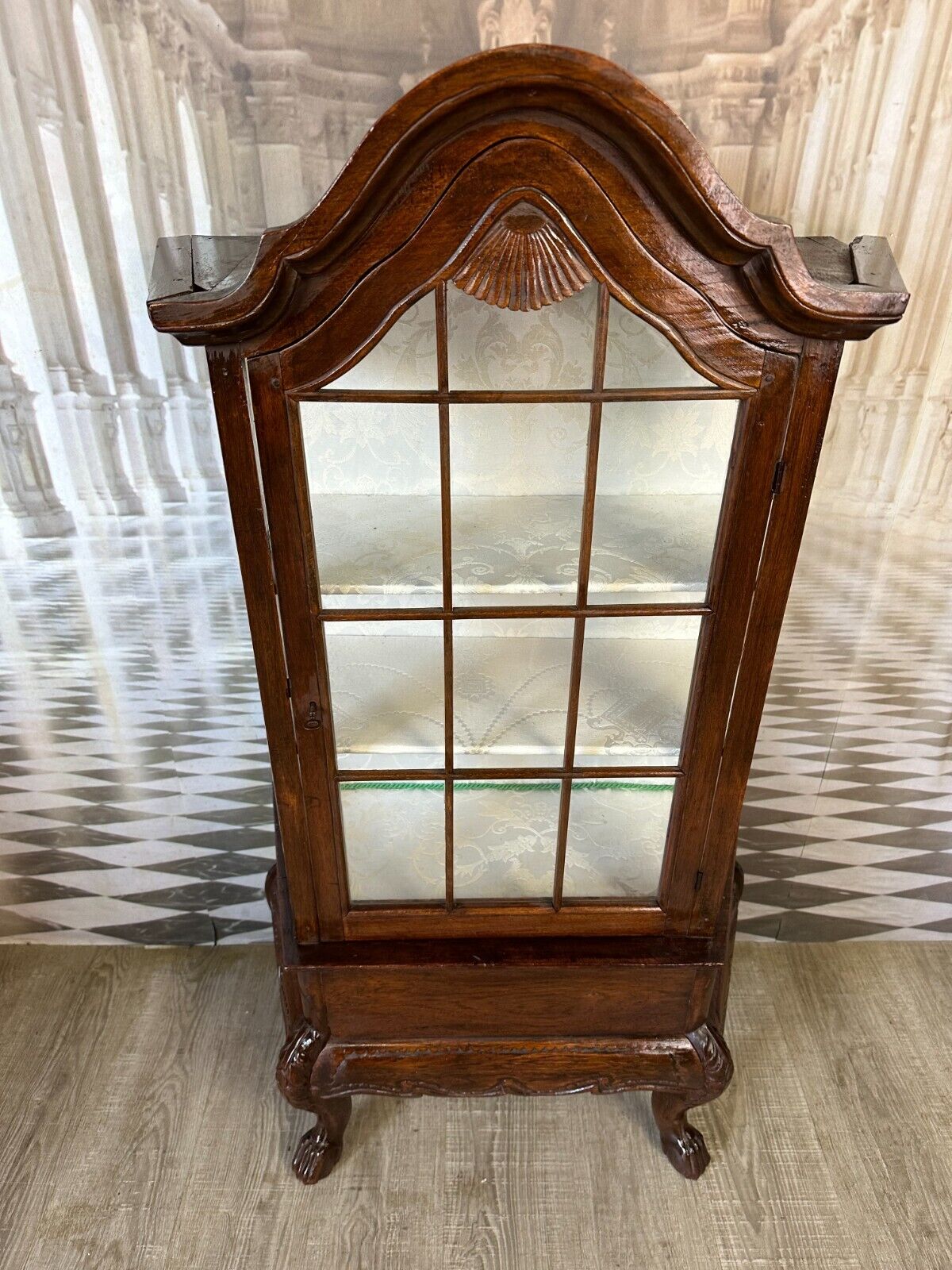 ANTIKE VITRINE UM 1900 MINIATURVITRINE 133cm KOLONIALMÖBEL AUS TEAKHOLZ – Bild 10