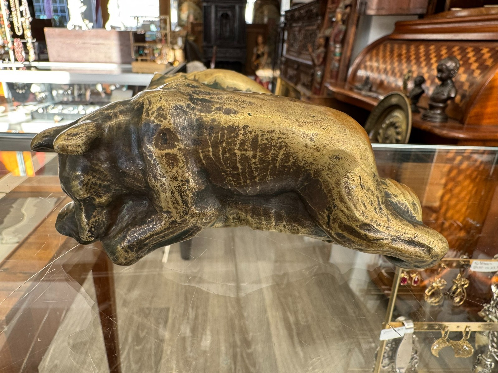 ANTIKER MASSIVER TÜRGRIFF JUGENDSTIL BÄR UND FRAU UM 1900