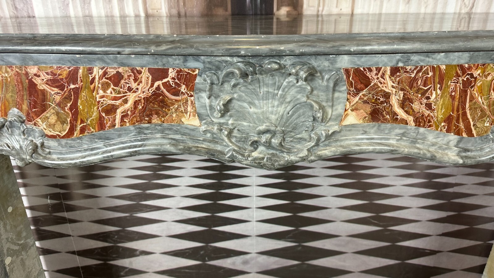 ANTIKE KAMINUMRANDUNG MARMOR KAMIN UM 1700 BAROCK KAMIN INTARSIEN – Bild 8