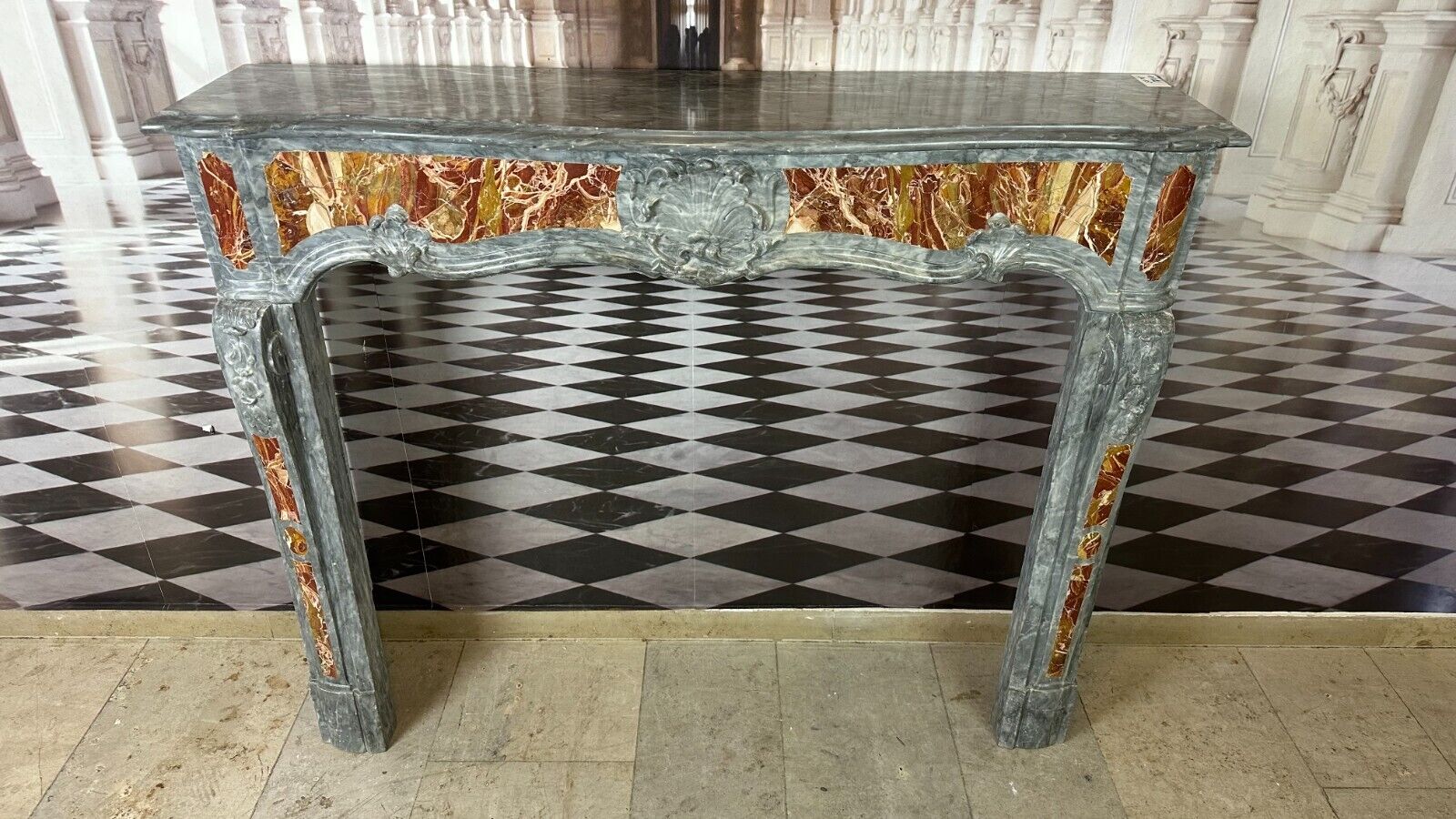 ANTIKE KAMINUMRANDUNG MARMOR KAMIN UM 1700 BAROCK KAMIN INTARSIEN