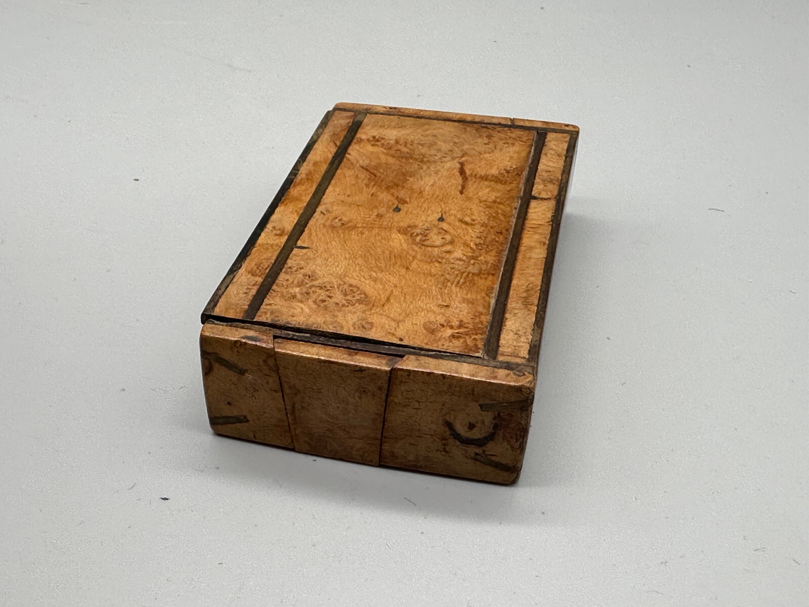 SEHR SELTENE BIEDERMEIER SCHATULLE ODER FALLE GRILLENFALLE 19 TES JH OLIVENHOLZ – Bild 6