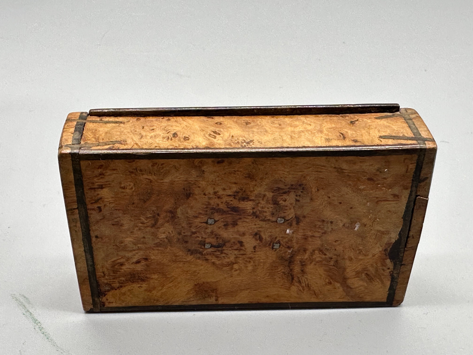 SEHR SELTENE BIEDERMEIER SCHATULLE ODER FALLE GRILLENFALLE 19 TES JH OLIVENHOLZ – Bild 8