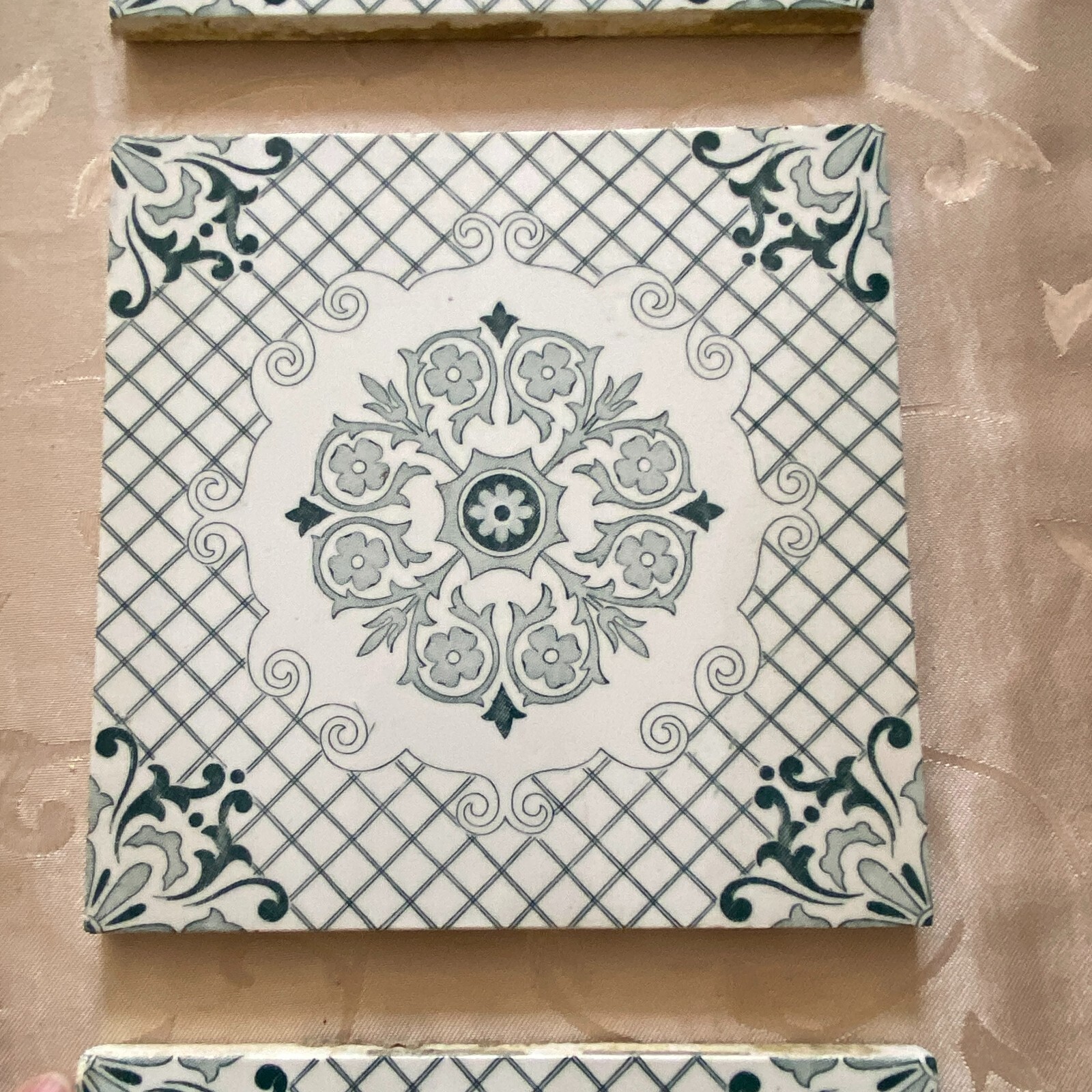 ANTIKE JUGENDSTIL FLIESEN 9 STÜCK SET KACHELN UM 1910 15x15cm AUS KERAMIK – Bild 7