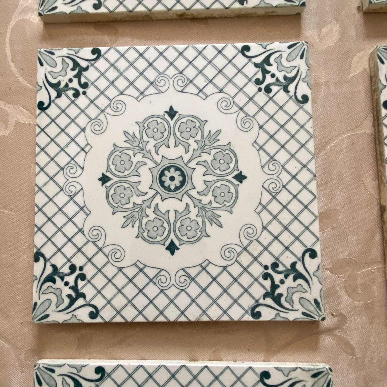 ANTIKE JUGENDSTIL FLIESEN 9 STÜCK SET KACHELN UM 1910 15x15cm AUS KERAMIK – Bild 8