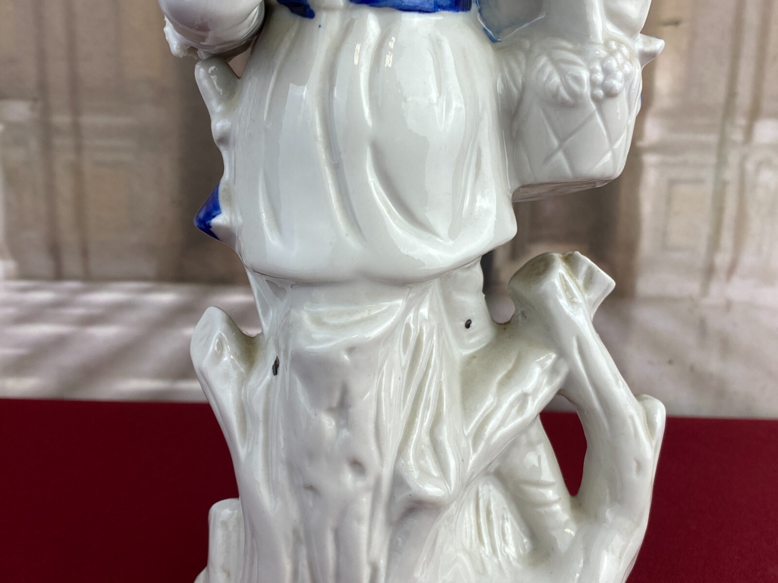 FIGUR AUS PORZELLAN TEILS HANDBEMALT GALANTER ROKOKO HERR 30cm – Bild 19