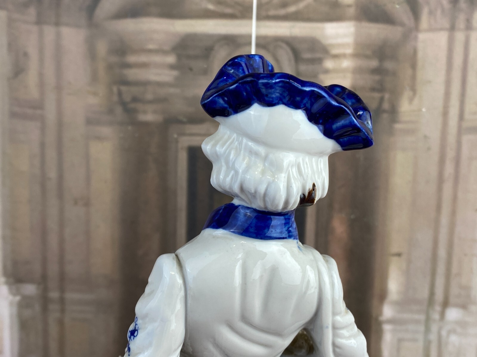 FIGUR AUS PORZELLAN TEILS HANDBEMALT GALANTER ROKOKO HERR 30cm – Bild 21