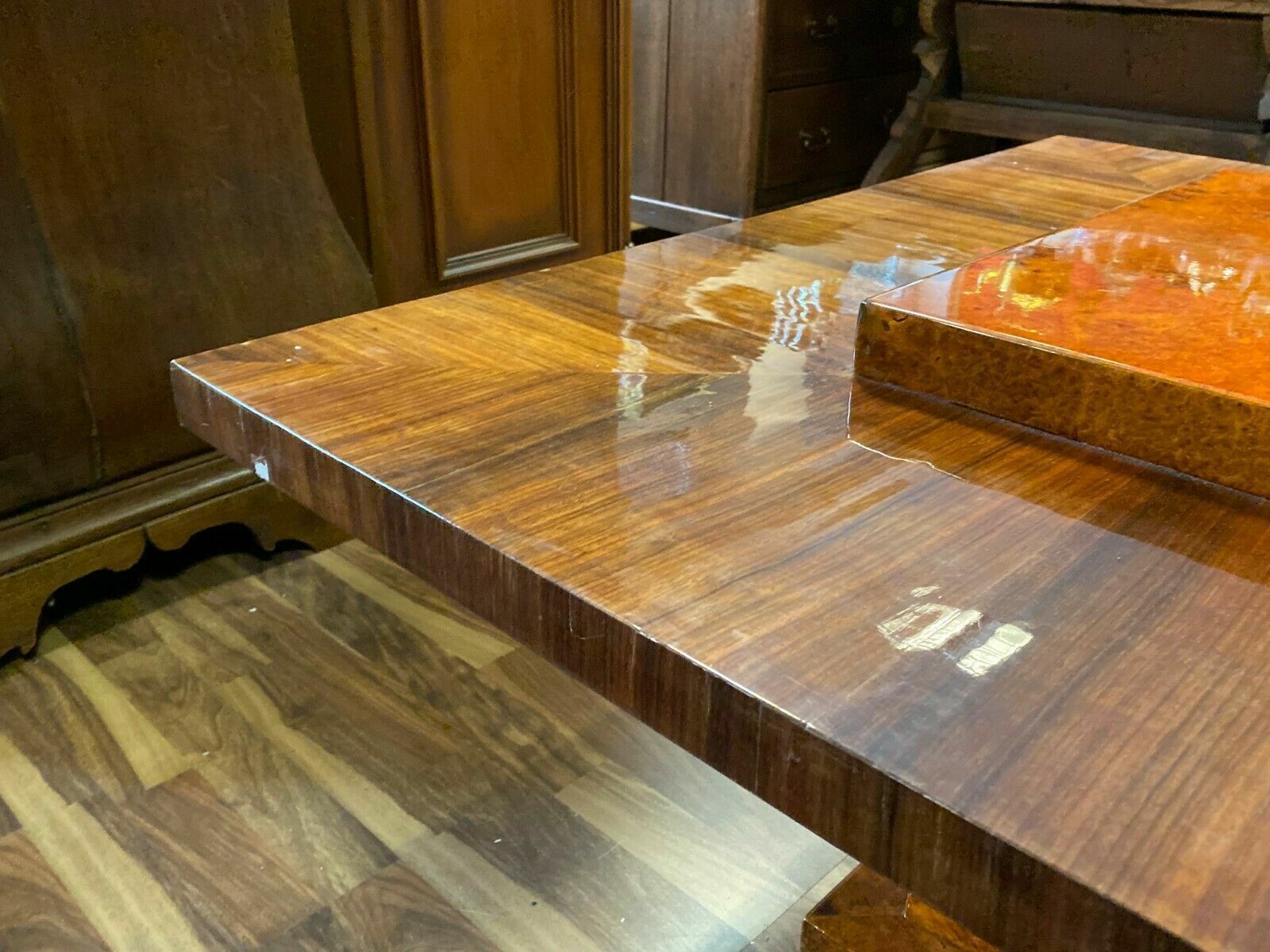 ART DECO BEISTELLTISCH UM 1920 METALLKUGEL FUSS UND MAKASSAR EBENHOLZ  ANTIK – Bild 9