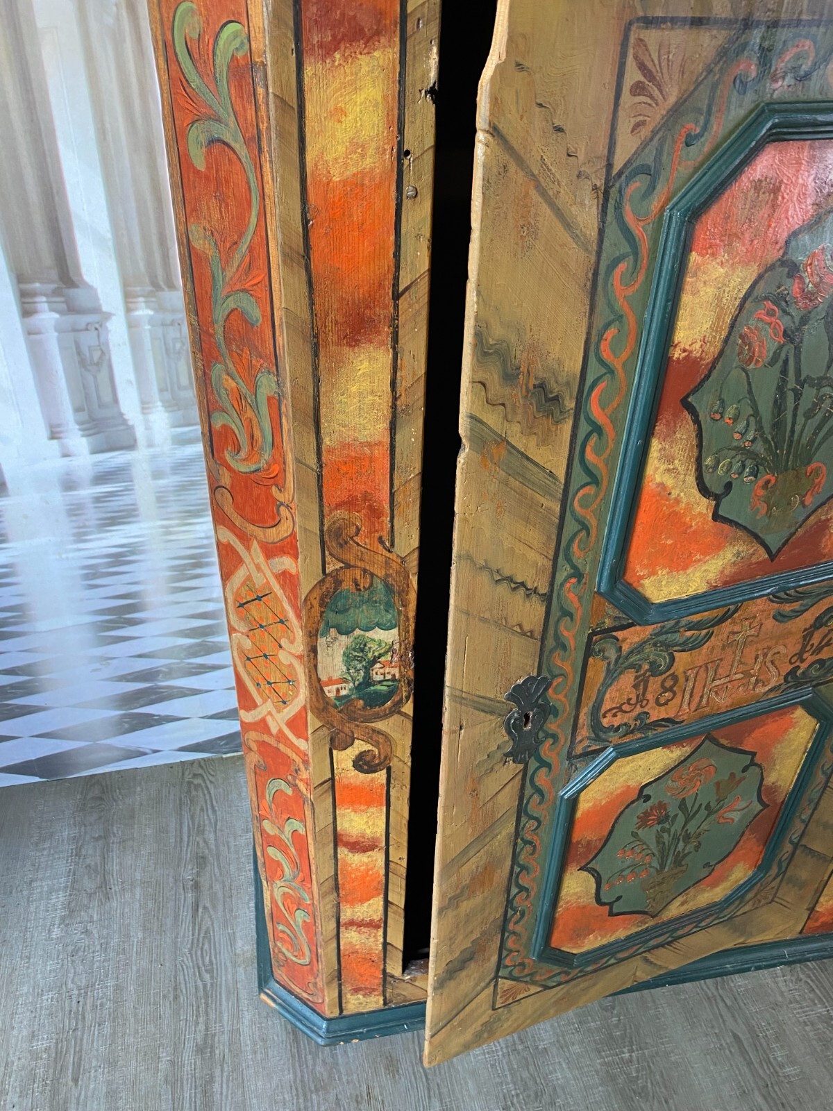 ANTIKER BAUERNSCHRANK HOLZ MASSIV HANDBEMALT 19 TES JHDT NUR 166cm HOCH – Bild 14