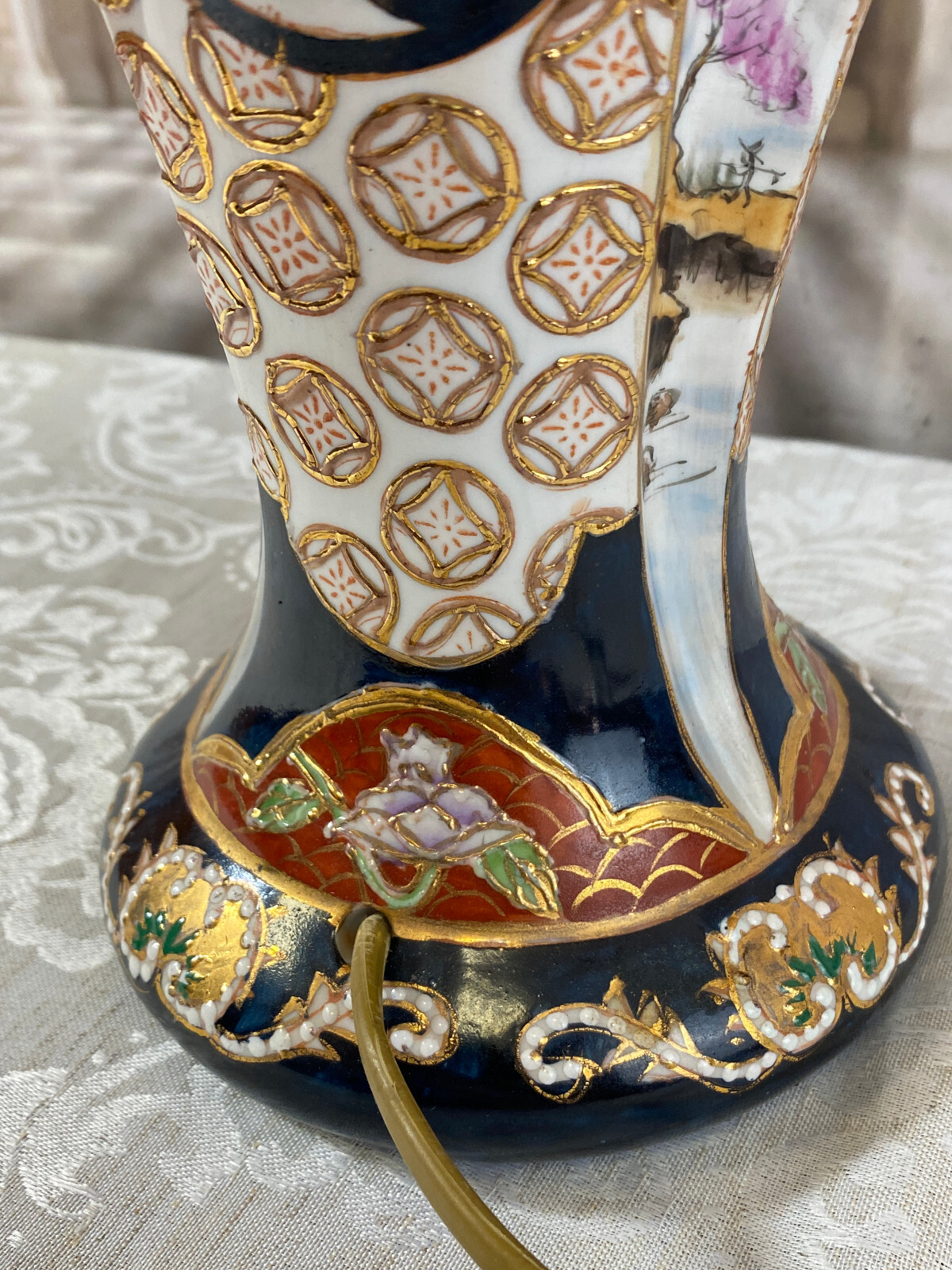 Tischlampe, Fuss aus einer japanischen Vase aus Porzellan, 20-tes Jhdt – Bild 12