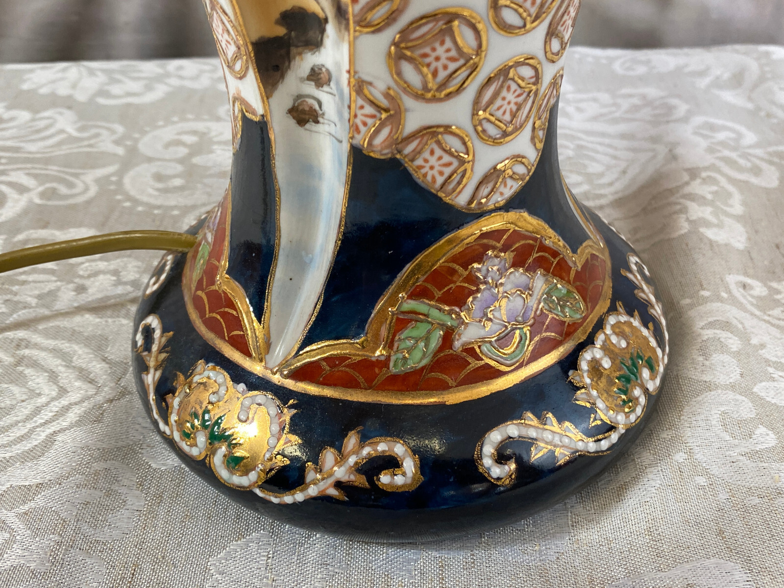 Tischlampe, Fuss aus einer japanischen Vase aus Porzellan, 20-tes Jhdt – Bild 13