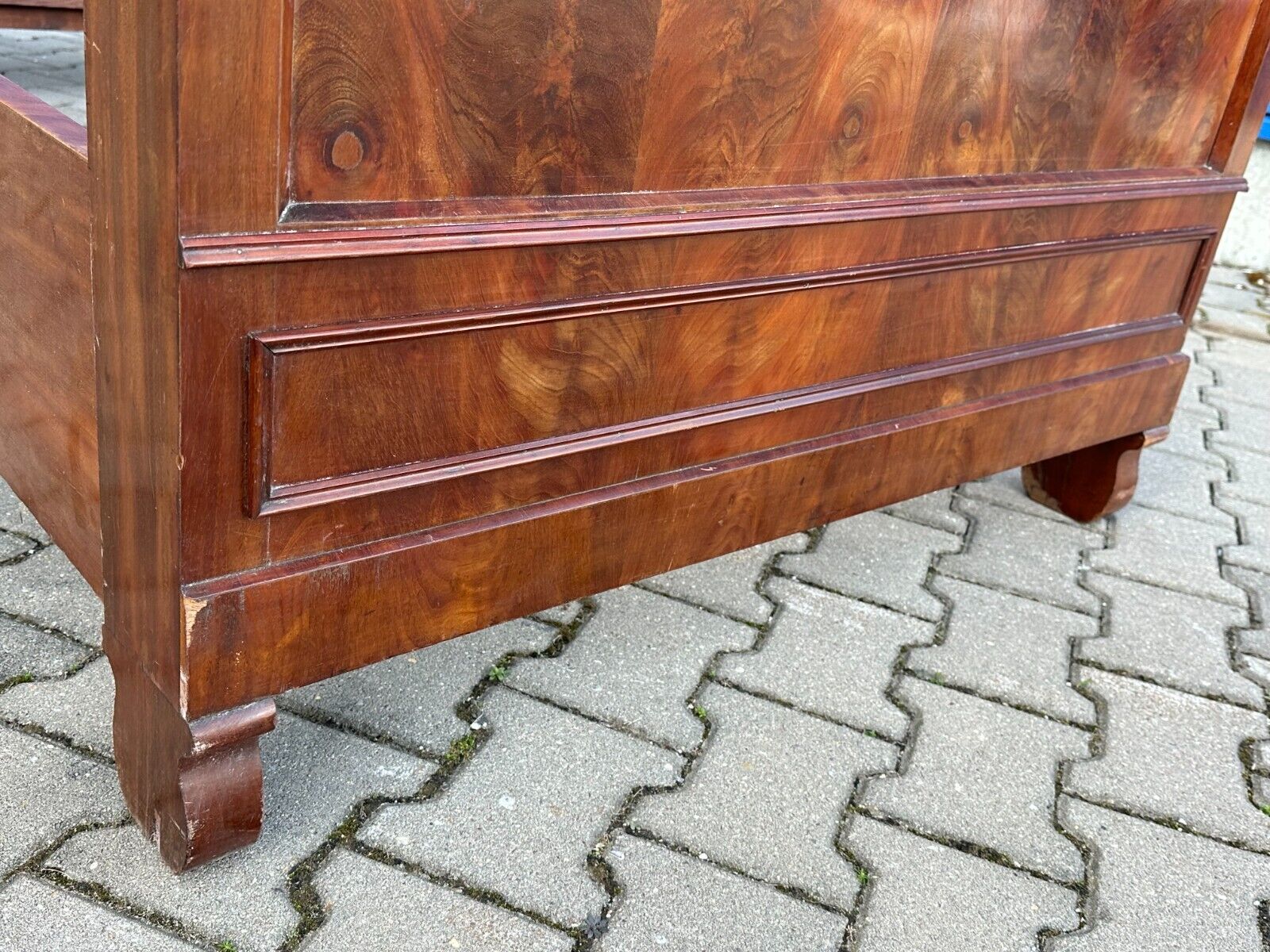 ANTIKES BETTGESTELL FRÜH BIEDERMEIER UM 1820 MAHAGONI FURNIER – Bild 6