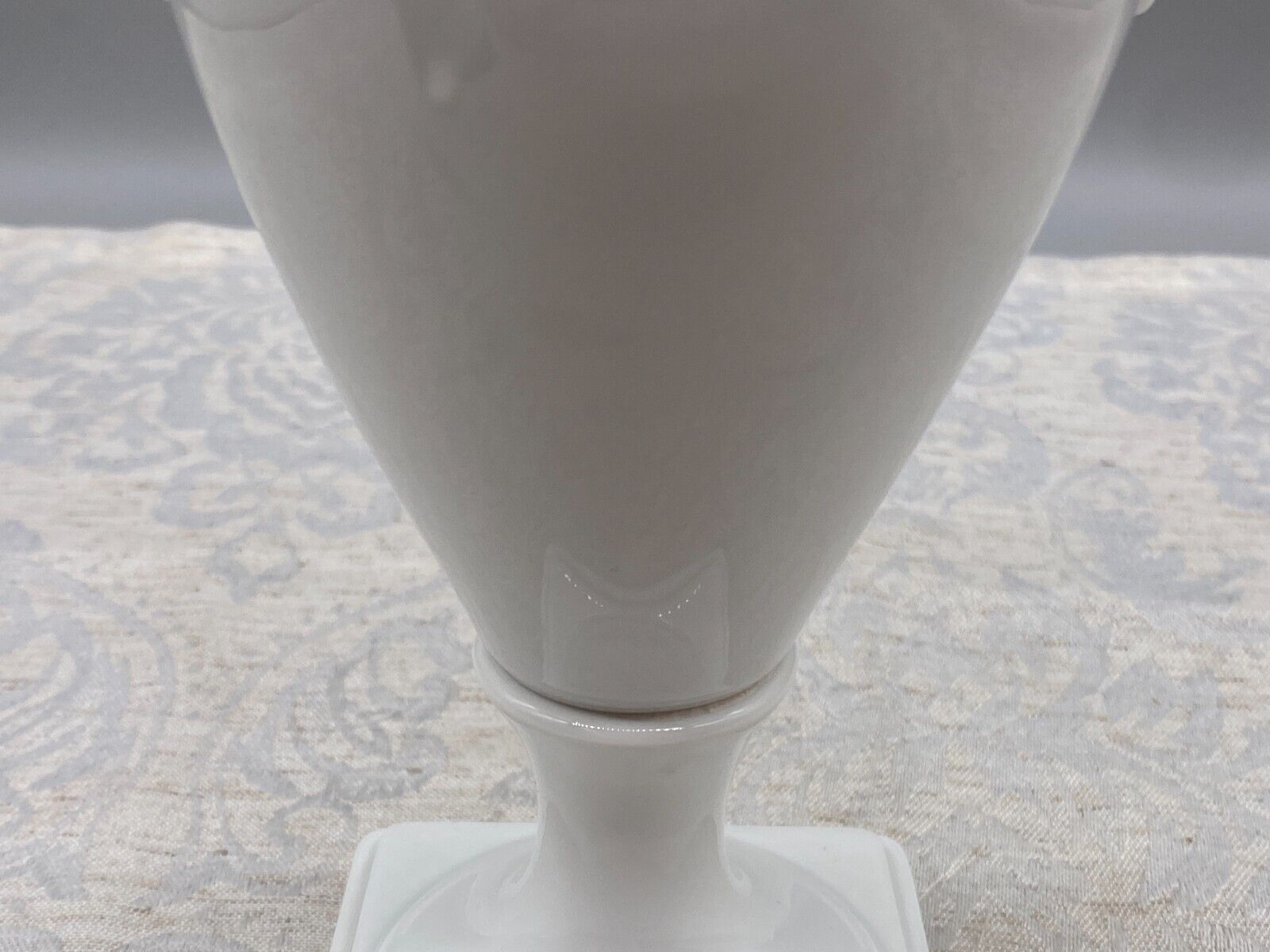 Vase Henkel Amphore aus Porzellan Kaiser sehr guter Zustand ohne Chips 23cm – Bild 13