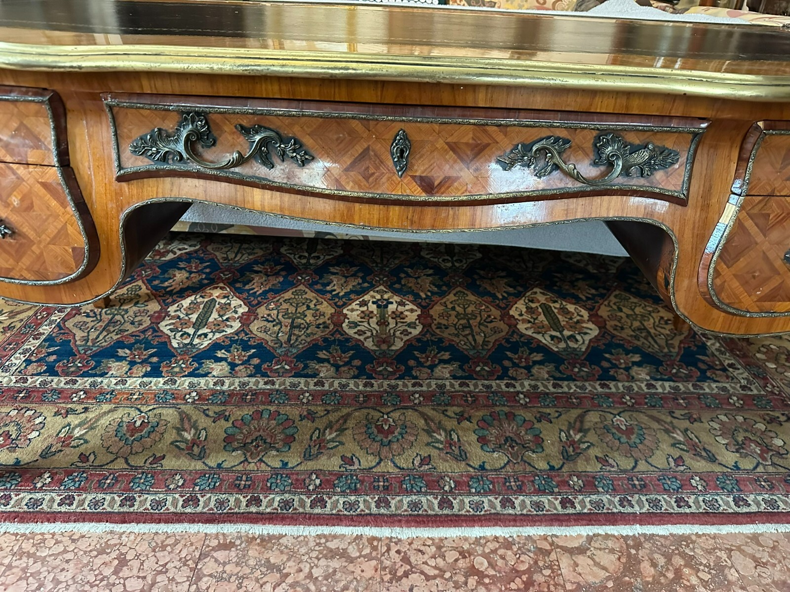 GROSSER BAROCK LOUIS XV SCHREIBTISCH PALISANDER MASSIVE MESSING FIGUREN 20 TES – Bild 4