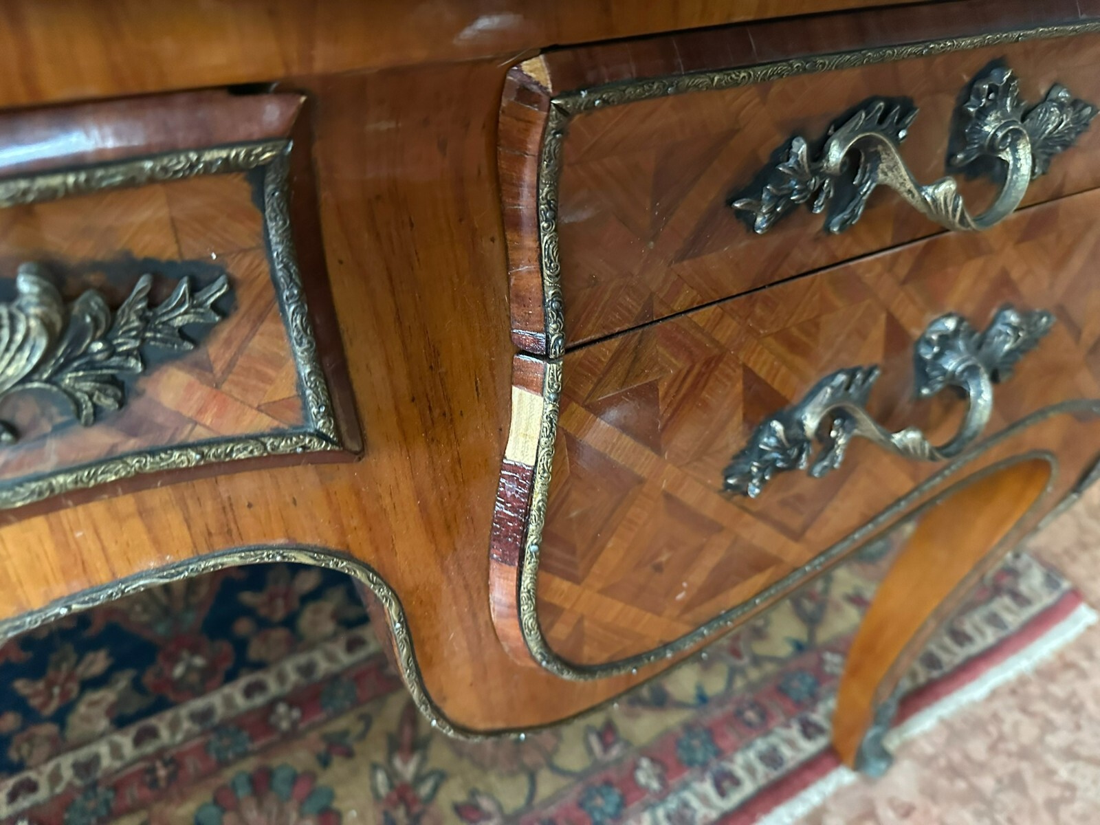 GROSSER BAROCK LOUIS XV SCHREIBTISCH PALISANDER MASSIVE MESSING FIGUREN 20 TES – Bild 6