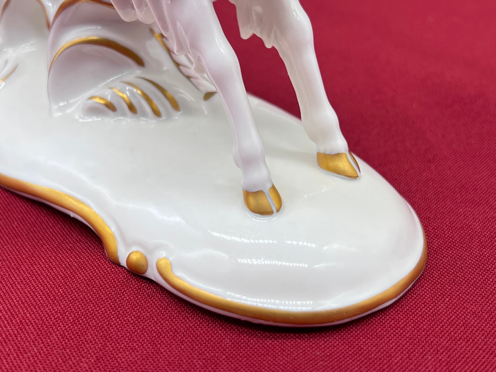 PORZELLAN FIGUR PUTTO AUF ZIEGENBOCK VOLKSTEDT ENTWURF HUGO MEISEL – Bild 11