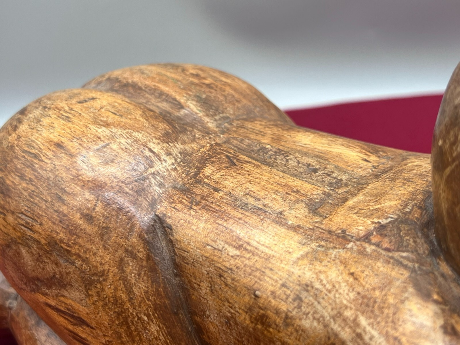 CHINA SKULPTUR KOPFKISSEN JUNGE LIEGEND HOLZ MASSIV HANDGESCHNITZT – Bild 12