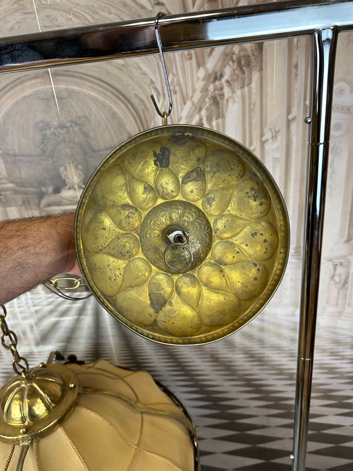 ANTIKER DECKENLEUCHTER AUS MESSING DECKENLAMPE PRUNKLEUCHTER ART DECO 1930er – Bild 9