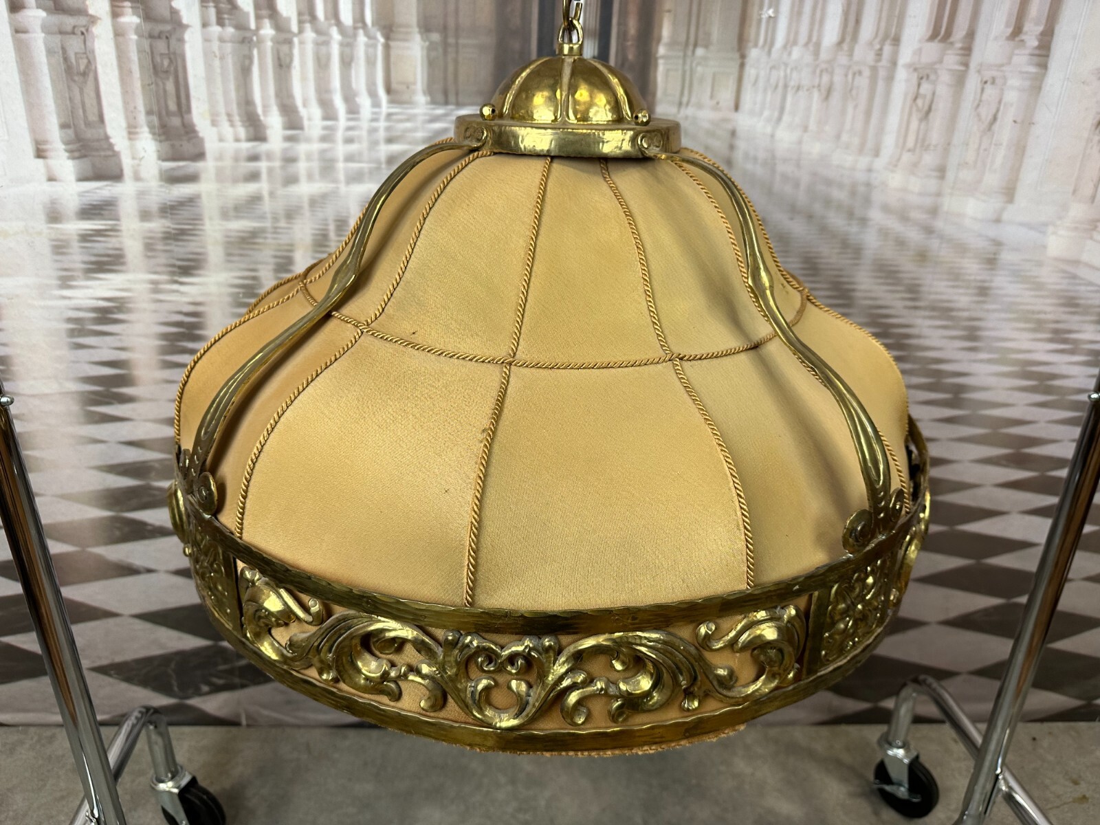 ANTIKER DECKENLEUCHTER AUS MESSING DECKENLAMPE PRUNKLEUCHTER ART DECO 1930er