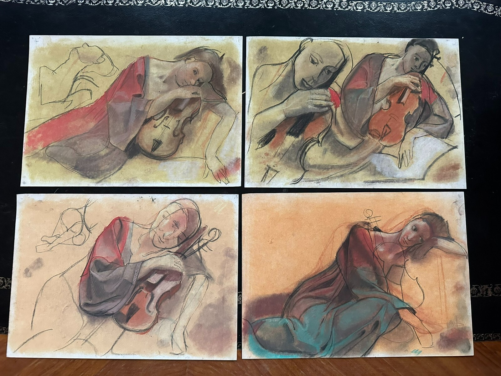 5x PASTELL ZEICHNUNG AUF PAPIER STUDIE PORTRAIT MUSIZIERENDE PERSONEN FRAUEN