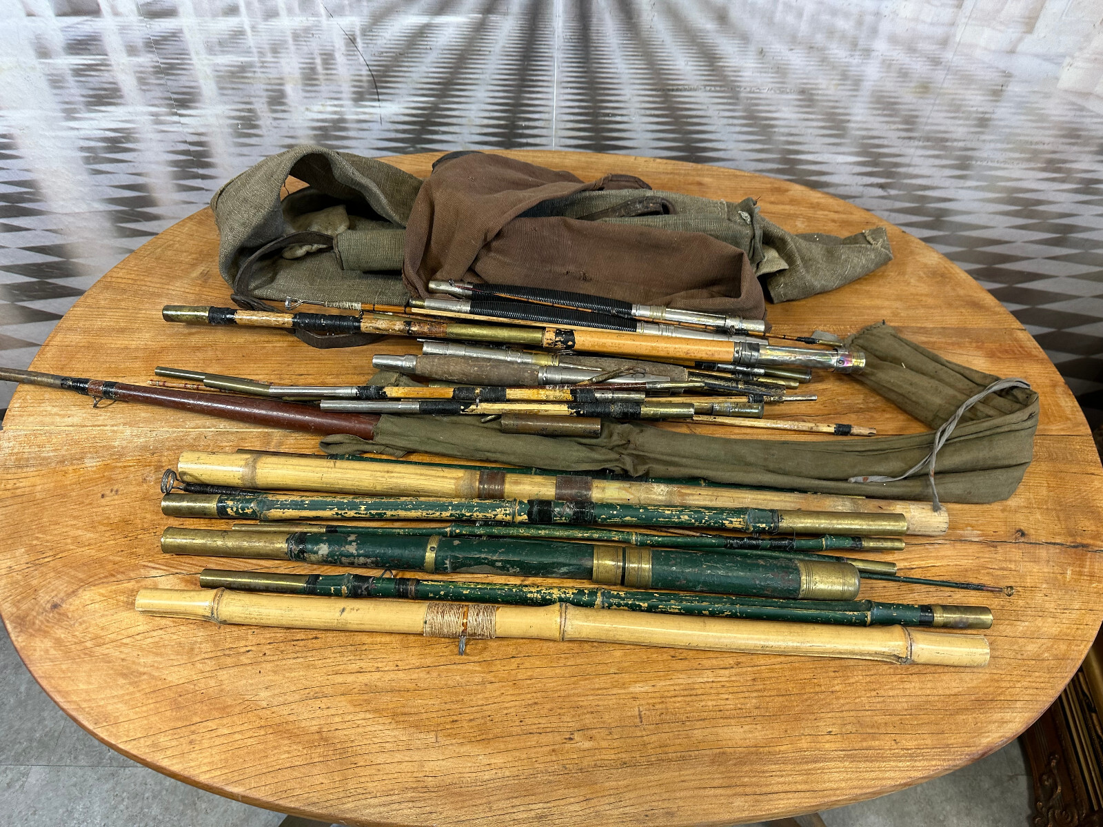 GROSSES KONVOLUT ALTE UND ANTIKE ANGEL RUTEN TEILE UNVOLLSTÄNDIG FISCHEREI