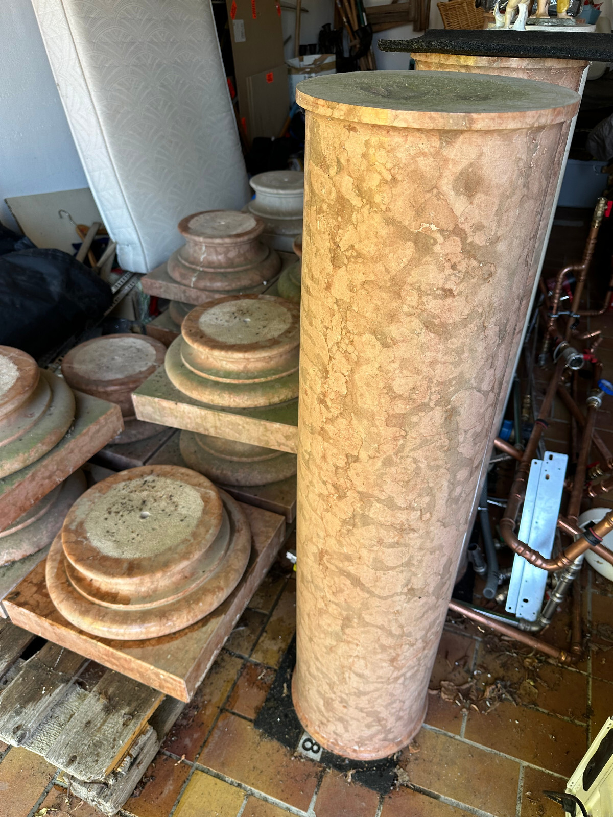 ANTIKE MARMORSÄULE ROSSO VERONA 160cm ca. 250kg SÄULE AUS MARMOR KAPITELLE