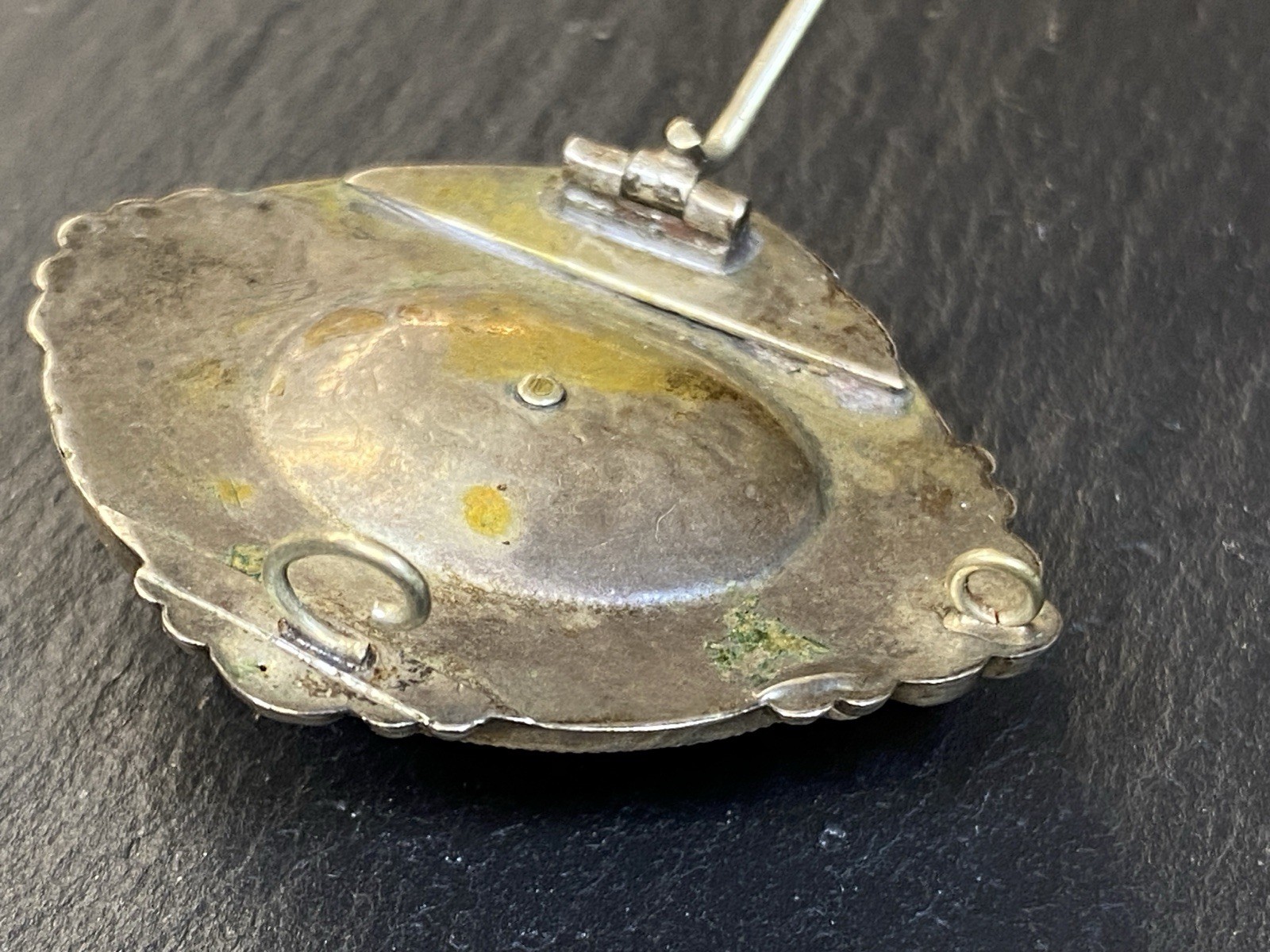 BIEDERMEIER BROSCHE ONYX PERLE ALTGELÖTET SILBER VERGOLDET – Bild 11